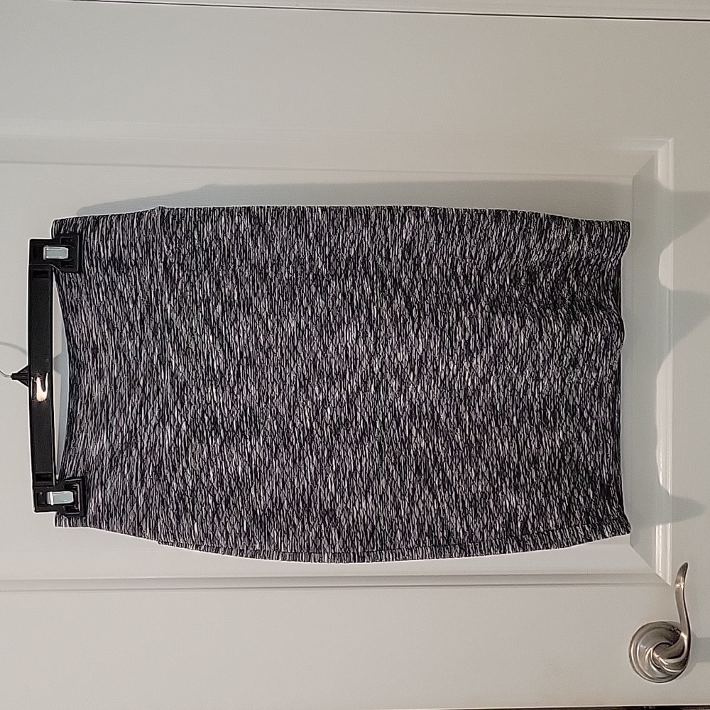 LuLaRoe black and white marbled pencil skirt